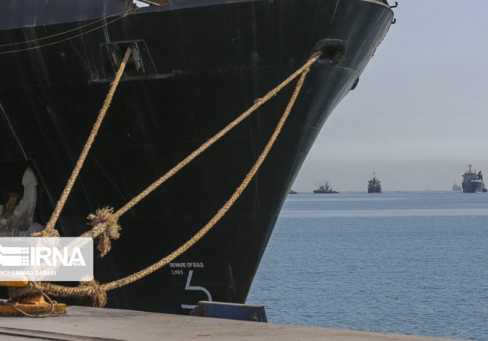 کشتی ۳۳هزار تنی روغن خام خوراکی در بندر امام خمینی لنگر انداخت