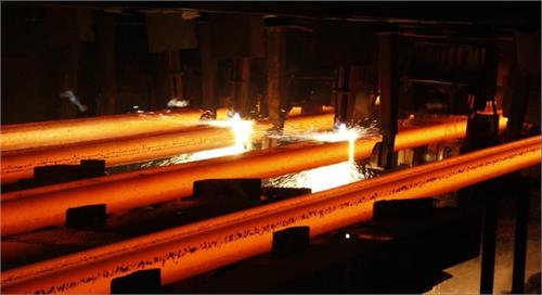 تعمیرات گسترده بخش فولادسازی در محدودیت برق واحد سازه های صنعتی با موفقیت اجرا شد