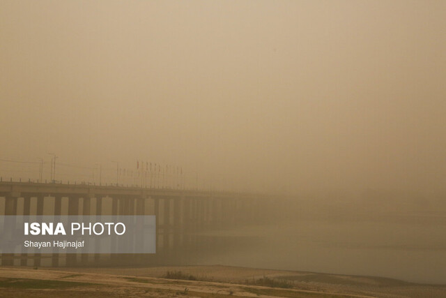 تعطیلی ادارات ۱۵ شهر خوزستان در روز دوشنبه به علت گرد و خاک شدید