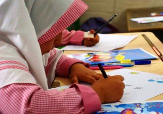 طرح روز بدون کیف در مدارس ابتدایی خوزستان آغاز شد