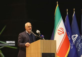 استاندار خوزستان: مردم ایران در ۱۲ فروردین ۵۸ رشد سیاسی خود را به شرق و غرب ثابت کردند