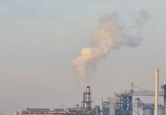 جابه‌جایی شرکت کربن ‌به‌ خارج از شهر اهواز تا ۱۴۰۵/ ضرورت بازسازی کارخانه فعلی